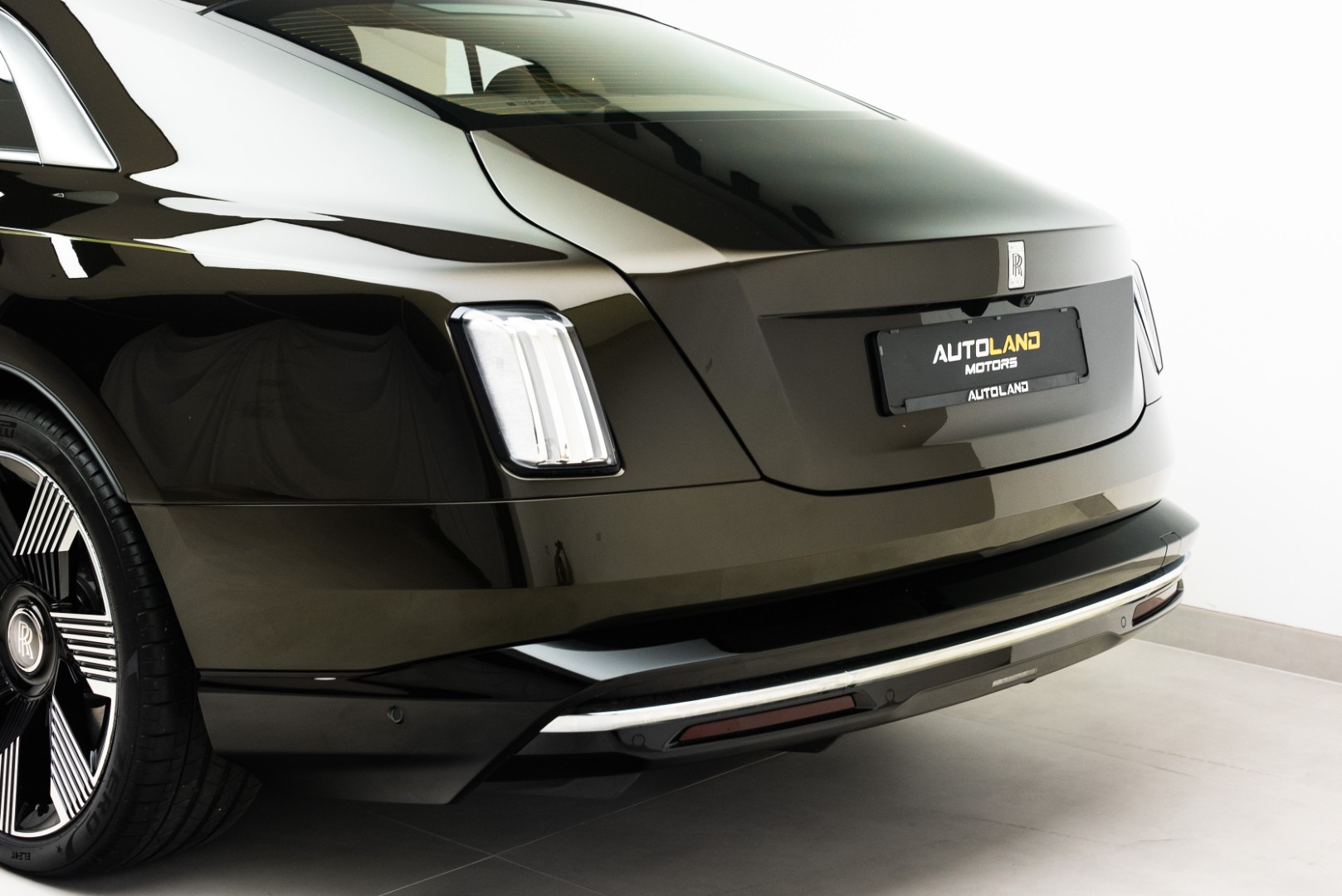 2024 ROLLS ROYCE SPECTRE. GCC. WARRANTY SERVICE. FULL OPTION.